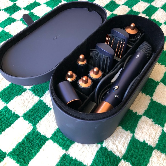 **SOLD** Limited Edition Dyson Airwrap Complete - Prussian Blue/Rich Copper - Picture 9 of 13